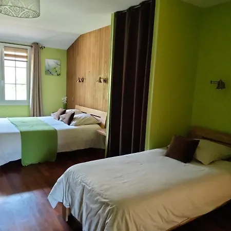 Au Saint-amand Bed & Breakfast